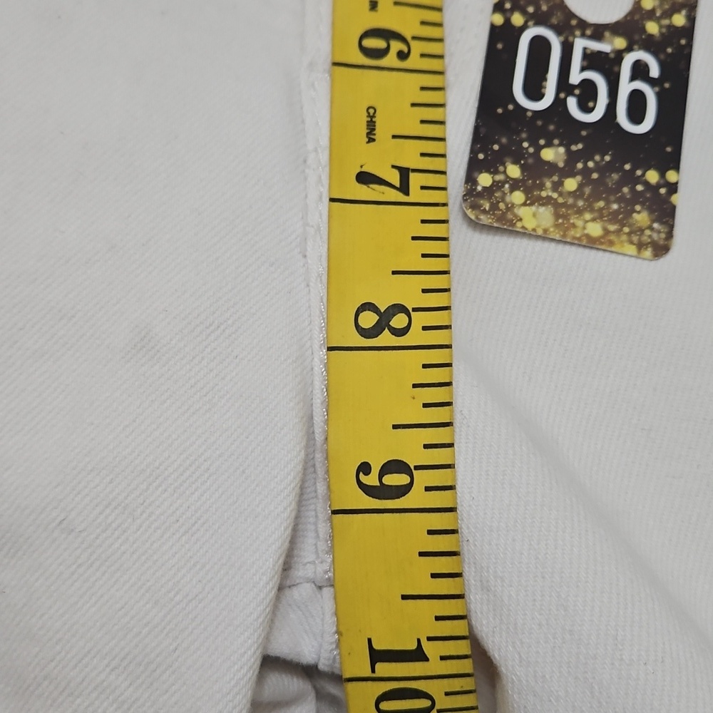 Levi's White Denim Jeans Size 25 721 High Rise Skinny - Picture 12 of 17